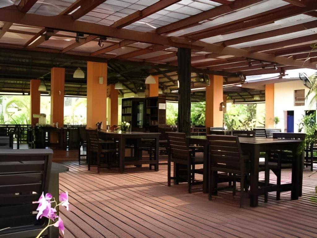 Khaolak Palm Hill Resort Khao Lak Exterior foto