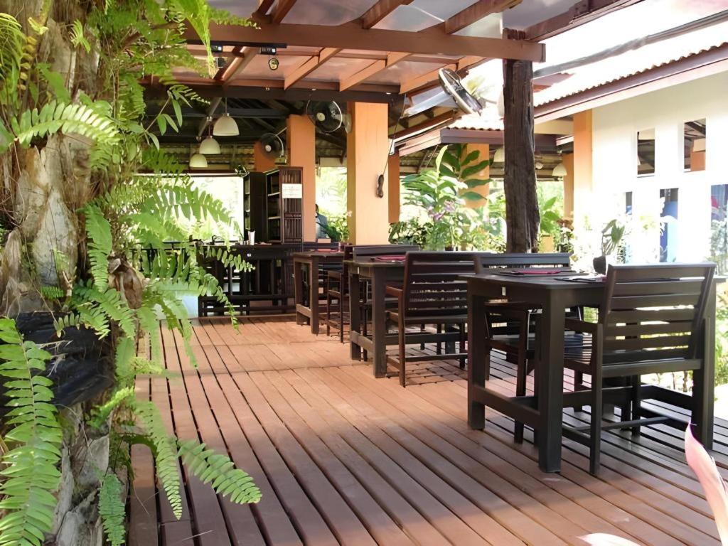 Khaolak Palm Hill Resort Khao Lak Exterior foto